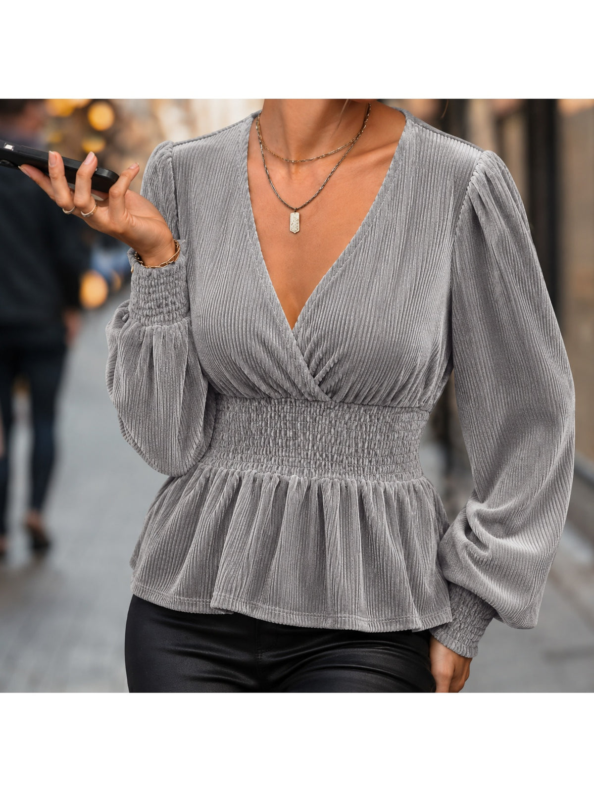 Women's Flowy Long Sleeve Blouse - Chic Lightweight Top