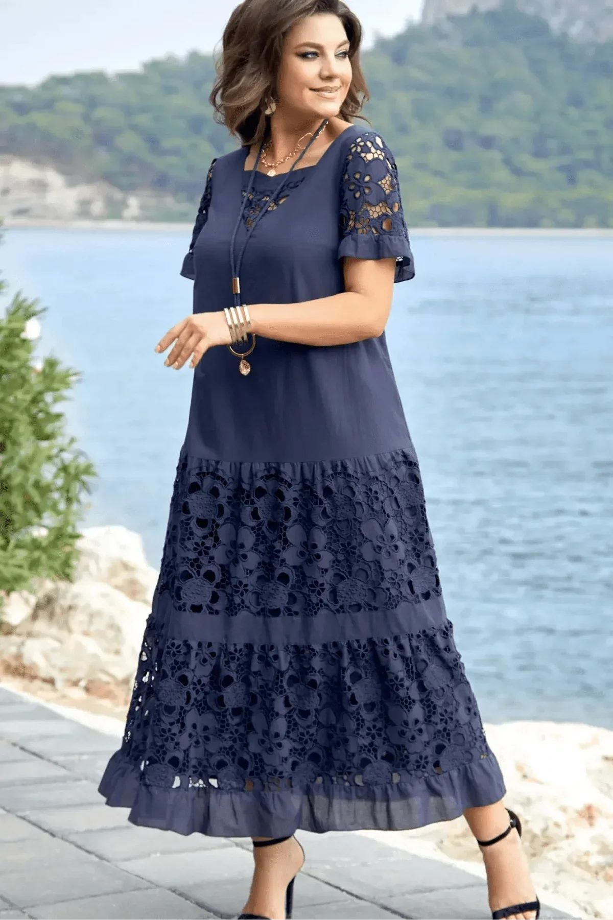 Women's Pleated Elegant Dress – Flowy Occasion Midi Dress