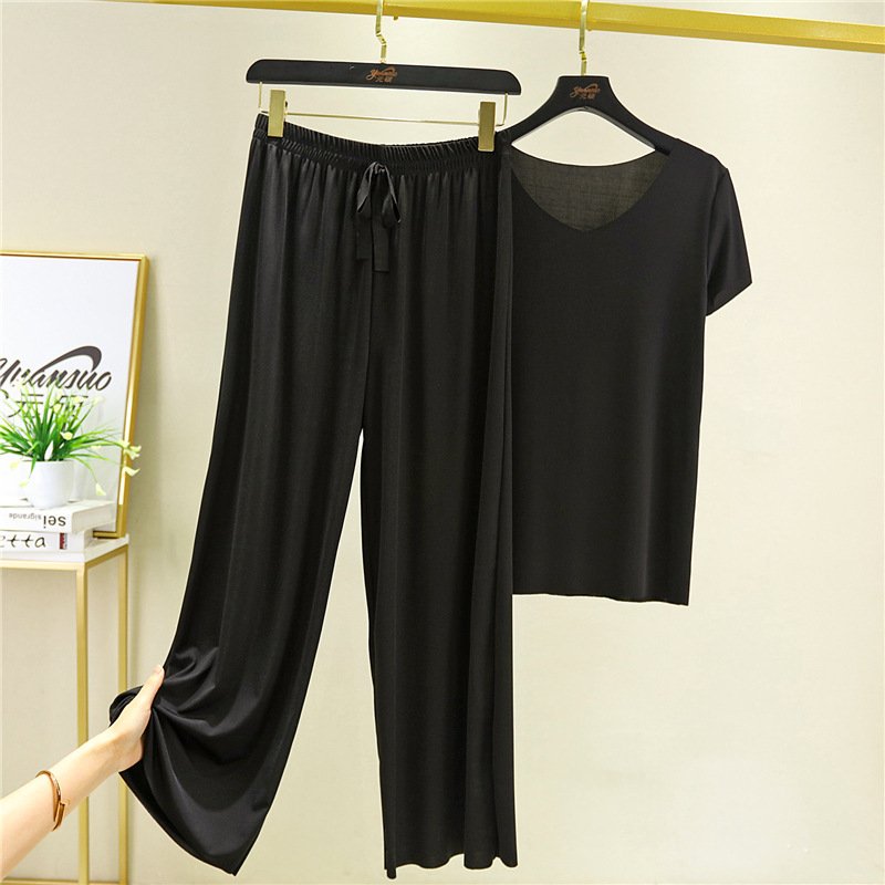 Faye Women’s Soft Ice Silk Set – Comfortable Lightweight Casual Loungewear Style