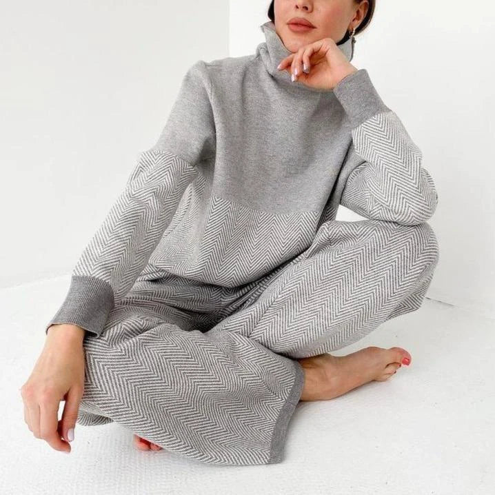 Women’s Two-Piece Winter Loungewear Set – Cozy and Stylish Home Outfit