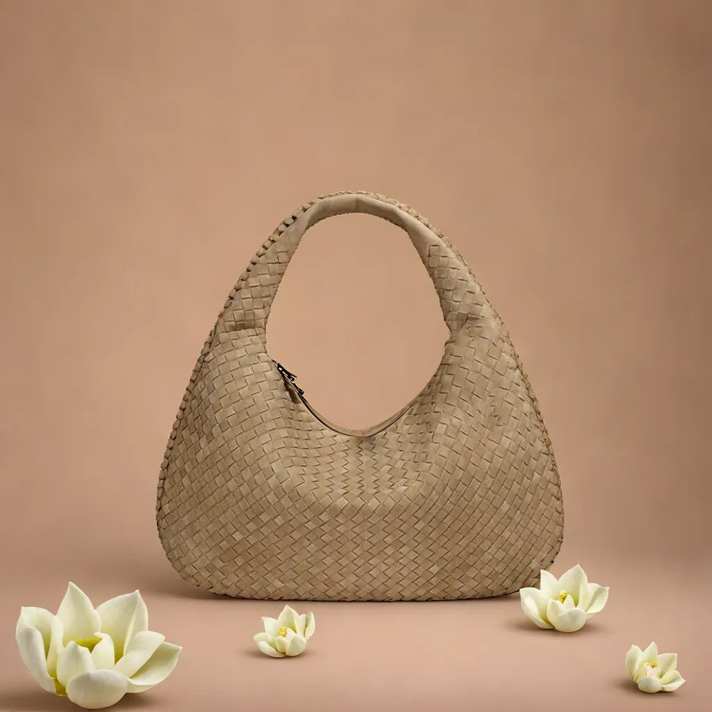 Women's XL Woven Straw Tote Bag – Oversized Boho Shoulder Handbag for Beach and Everyday