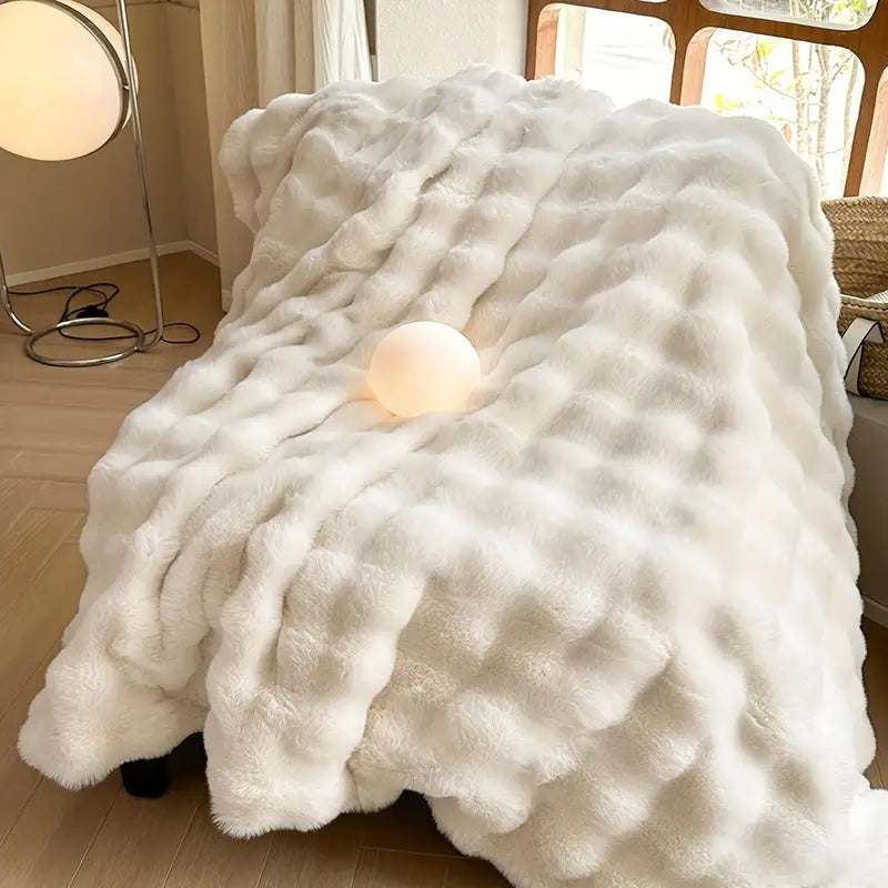 Ultrazachte plaid van imitatiebont voor ultiem comfort.