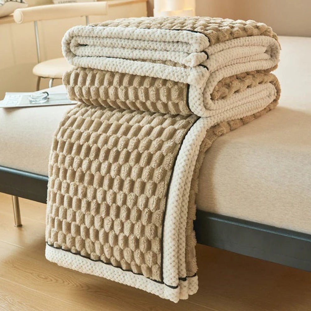 Ultimate Soft Sherpa Fleece Blanket for Pure Relaxation