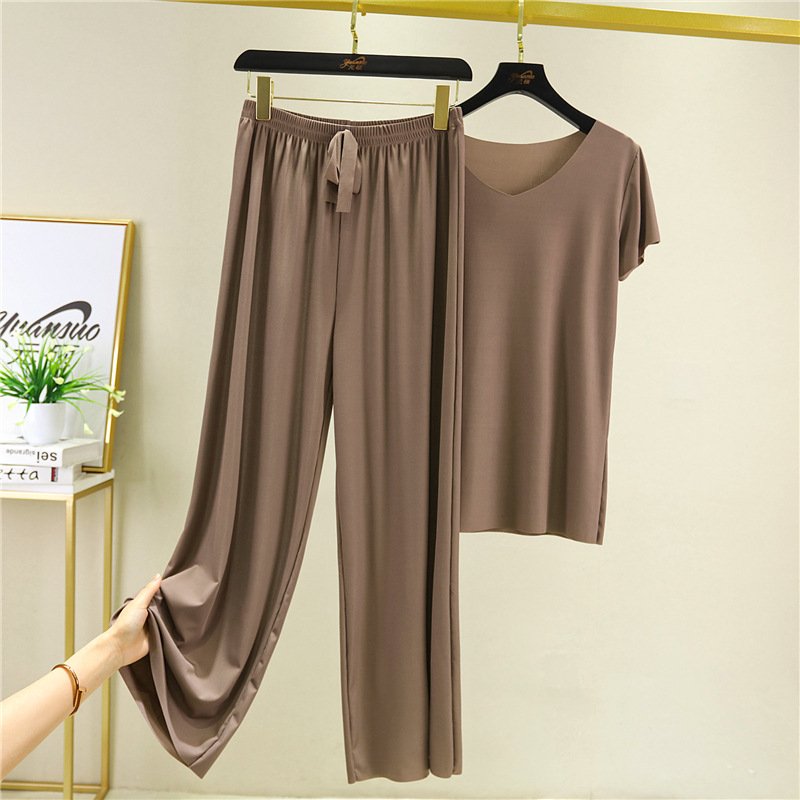 Faye Women’s Soft Ice Silk Set – Comfortable Lightweight Casual Loungewear Style