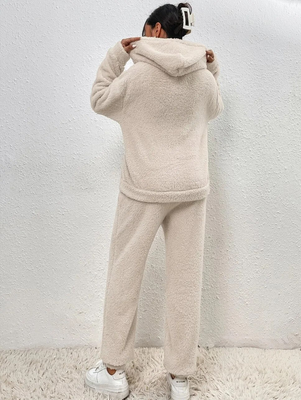 Women’s Cozy Hooded Lounge Set – Soft Pullover & Relaxed Joggers