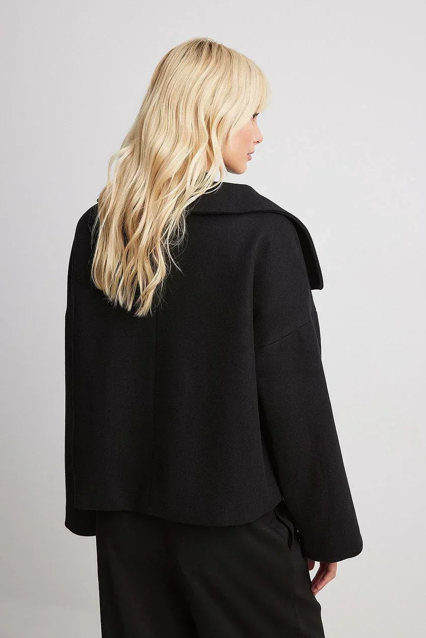 Laudomia Oversized Double-Breasted Coat - Chic and Structured