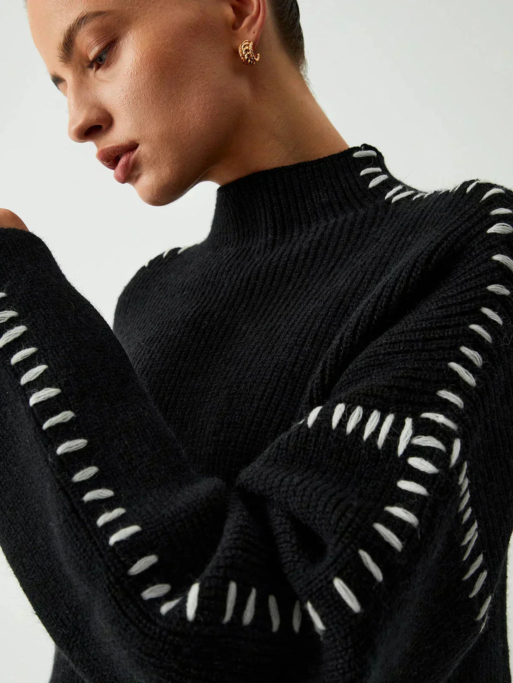 Cropped Ribbed Mock Neck Sweater - Modern and Soft