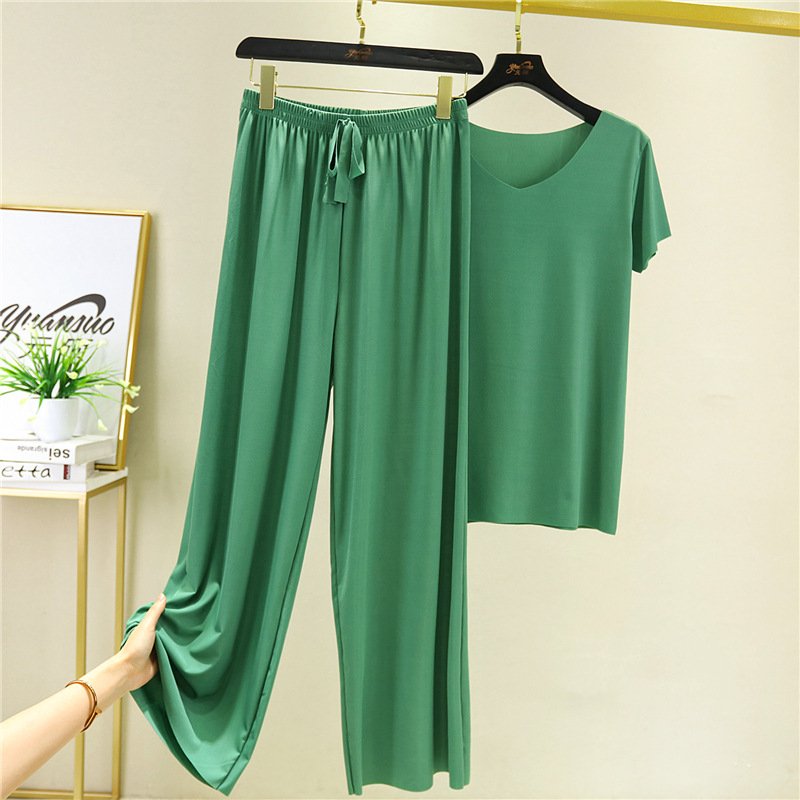 Faye Women’s Soft Ice Silk Set – Comfortable Lightweight Casual Loungewear Style