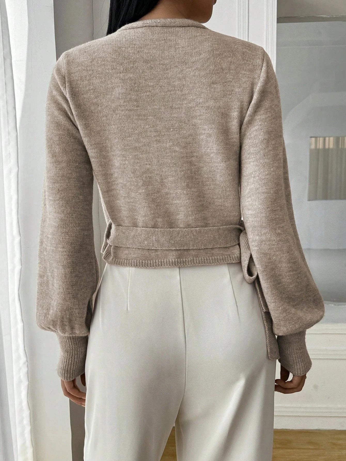 Women’s Elegant Wrap Sweater – Chic Modern Style with Puff Sleeves