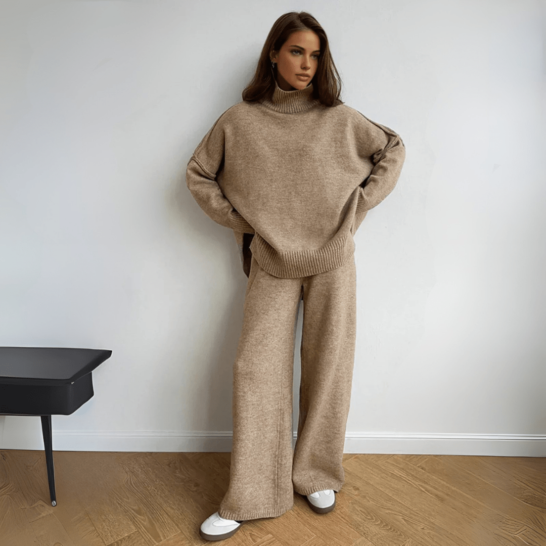 Women's Loungewear Set - Comfortable Turtleneck & Wide-leg Pants - Winter