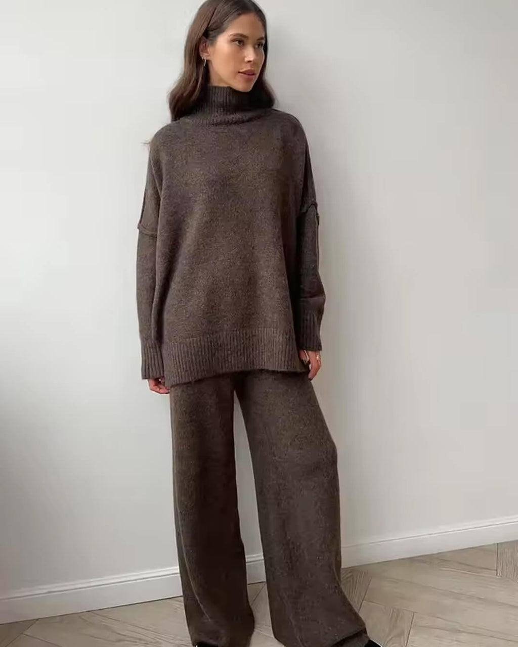 Women's Loungewear Set - Comfortable Turtleneck & Wide-leg Pants - Winter
