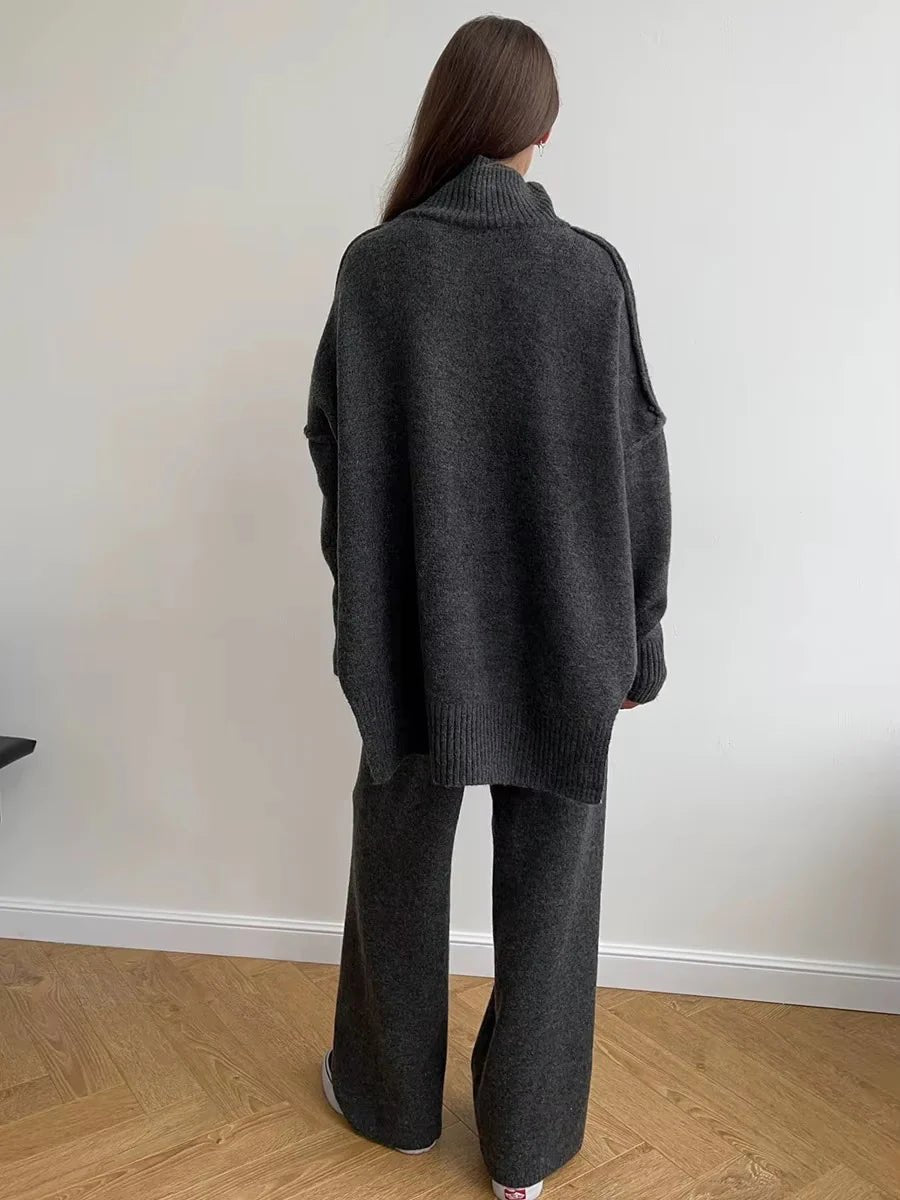 Women's Loungewear Set - Comfortable Turtleneck & Wide-leg Pants - Winter