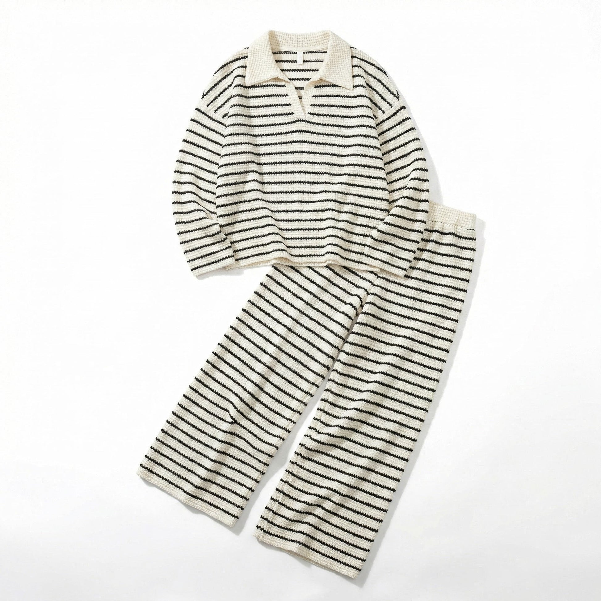 Women’s Striped V-Neck Knit Set – Stylish Two-Piece Outfit